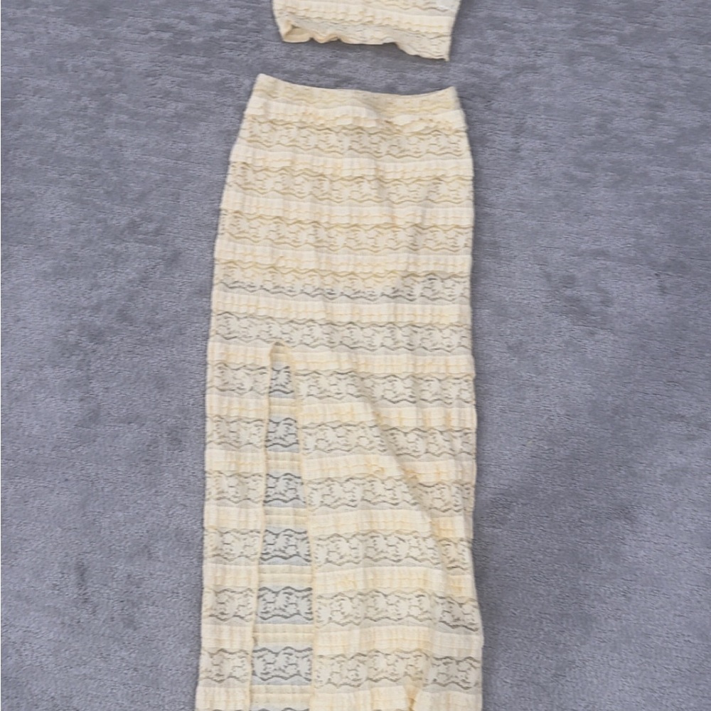 Elegant Cream Lace Maxi Skirt